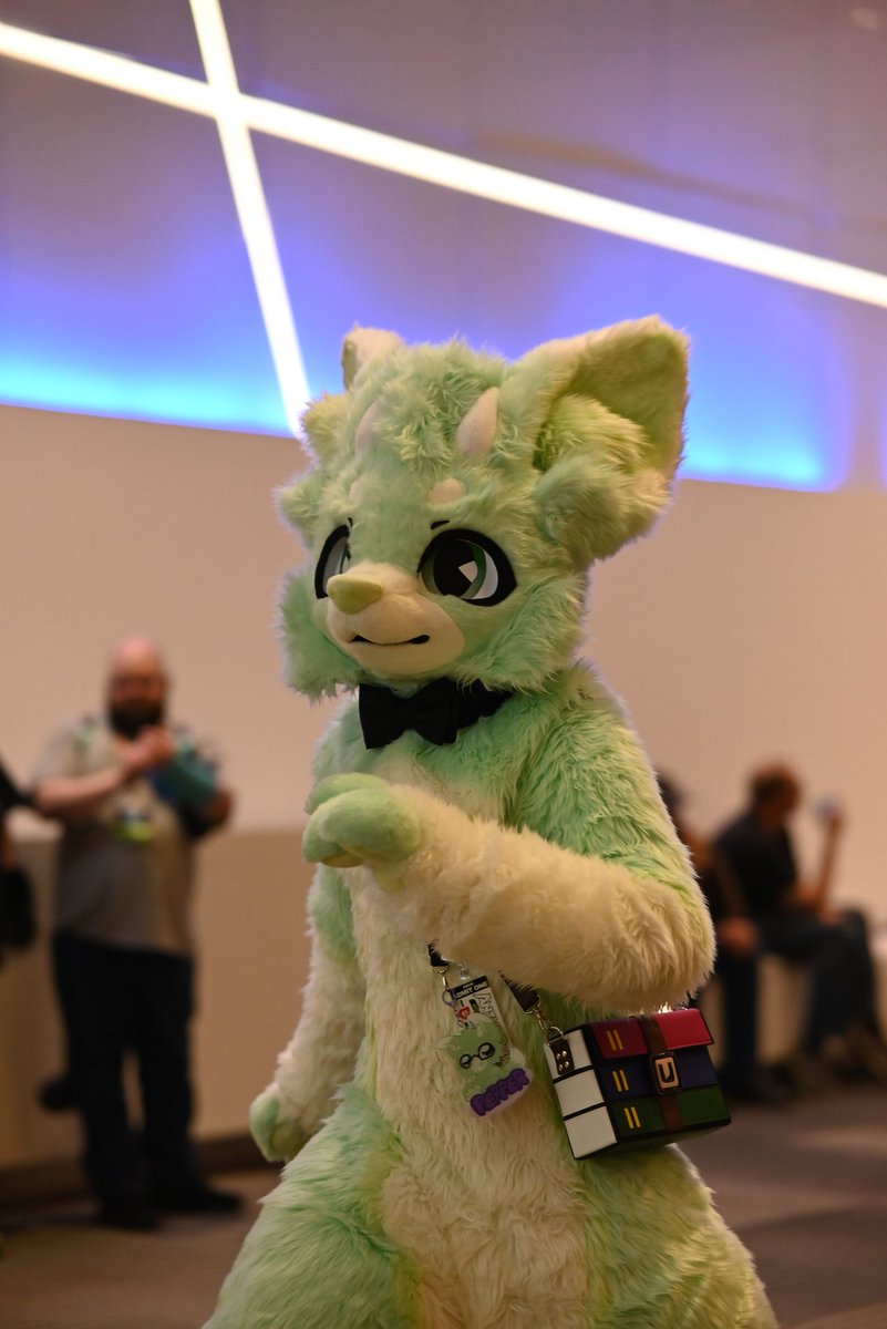 PepMynt's tweet photo. i keep forgetting so this is my first #fursuitfriday 
📷@TrickyZerg314 https://t.co/LrIXcthQZM