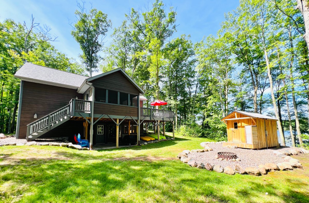oconnellcabinco's tweet photo. When a guest ends their review with "BOOK NOW!!!!!" — we just have to share it.
🌟🌟🌟🌟🌟 via Google
"What an incredible place. We were expecting a beautiful cabin but when we arrived it far exceeded expectations ❤️The cabin has absolutely everything you would want: sauna, kayaks/canoe/paddleboat?!?!, games, books, a full kitchen… I could go on!!! You’ll never want to leave 😀 Stone Lake is very close by and has some lovely places to stop in. This place is perfect for every season and gives you both town and outdoors activity options!!! Not to mention the host is always quick to respond and help you out 😀 BOOK NOW!!!!!"
— Stine M
#OConnellCabinCo #LowerHolly #StoneLake #LakeLife #NorthWoods #WisconsinCabin #CabinLife #GoogleReview #5Stars #GuestLove