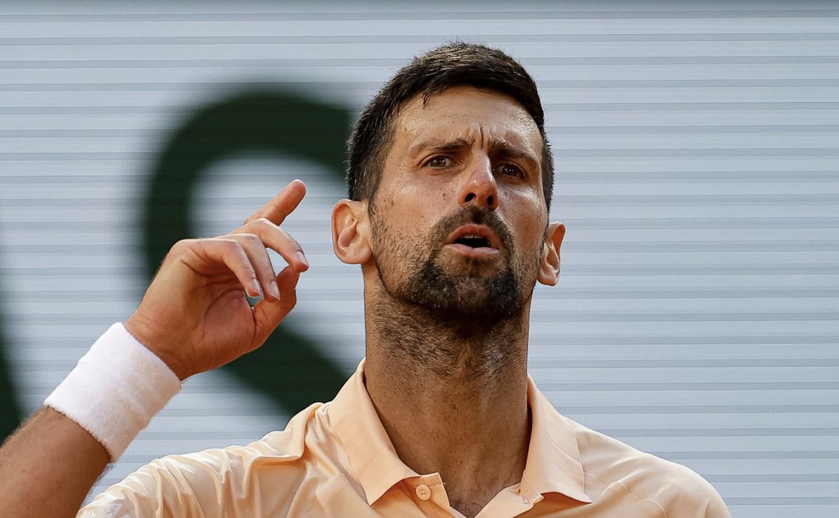 josemorgado's tweet photo. Novak Djokovic leads João Fonseca 6-4, 6-4 at #RolandGarros.

Flawless stuff from the GOAT so far. https://t.co/Xdip6KCLZq