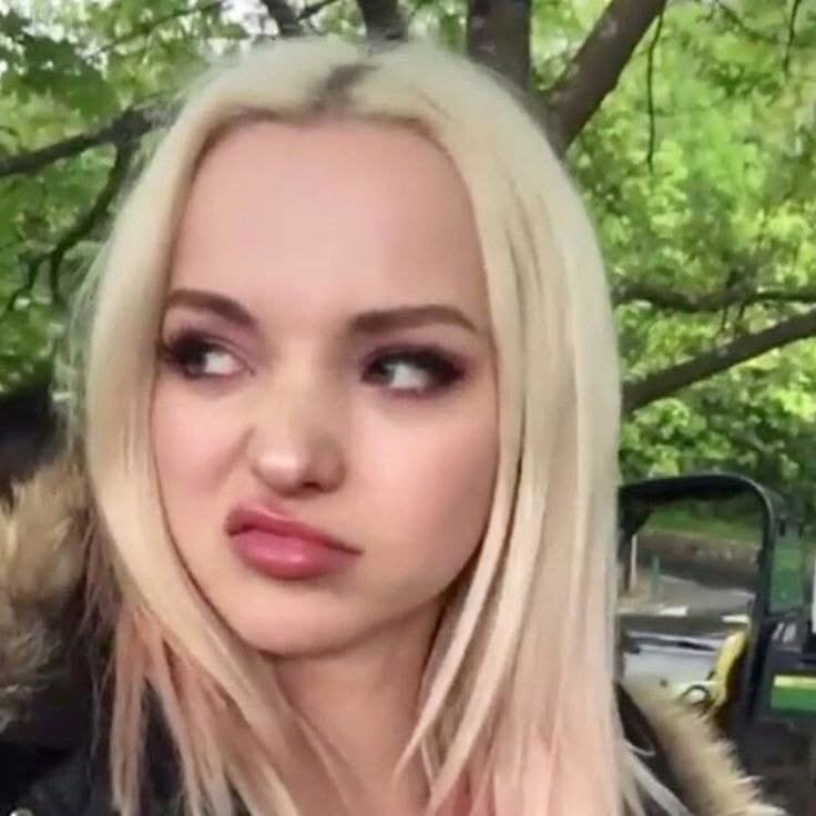 AcoPensal's tweet photo. dove cameron’s label https://t.co/fOr50Oz0lf