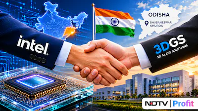 IndiaRadar1's tweet photo. BIG News: Big AI move for India.

Odisha has signed a $3.3 billion chip project with Intel + US-based 3D Glass Solutions.

What makes this important?

This is not basic assembly.

India will manufacture advanced glass-core semiconductor substrates used in AI, telecom, defence & high-performance computing.

Planned output:

• 70,000 glass panels/year  
• 50 million assembled units  
• 13,000 advanced 3D integration modules

India is slowly moving deeper into the semiconductor value chain.
