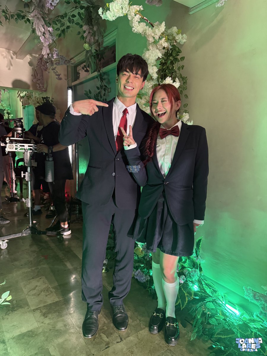 JoannaLaresOFC's tweet photo. Goal Achieved!

Thank you and congratulations, Lares, PLayers, and Dylanna Twinkles! Here's your LoRhea picture. 

LOKISTEIN AND CHAIRS
#ProjectLokiNapoleonOfCrime https://t.co/4aSeaEz0rr