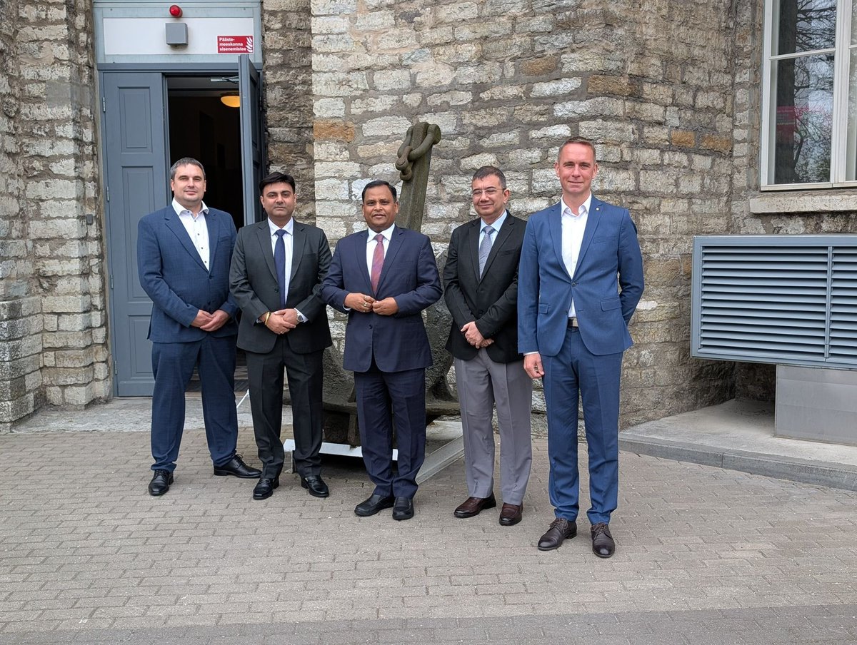 India in Estonia tweet media