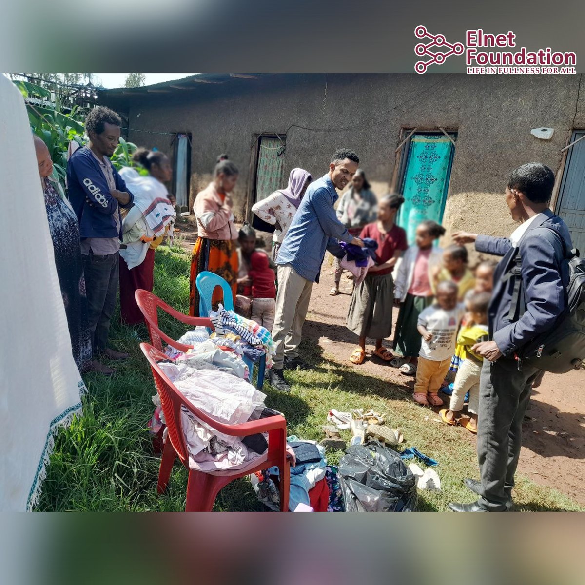 Elnet_F's tweet photo. 👕 Today, Elnet Foundation distributed clothes and shoes to 15 children in need around Abichu area of Gelan Condominium.
Practical support like this helps protect dignity and bring hope. 💛

#ElnetFoundation #ChildWellbeing #CommunitySupport #CompassionInAction https://t.co/cHFTOVVihF