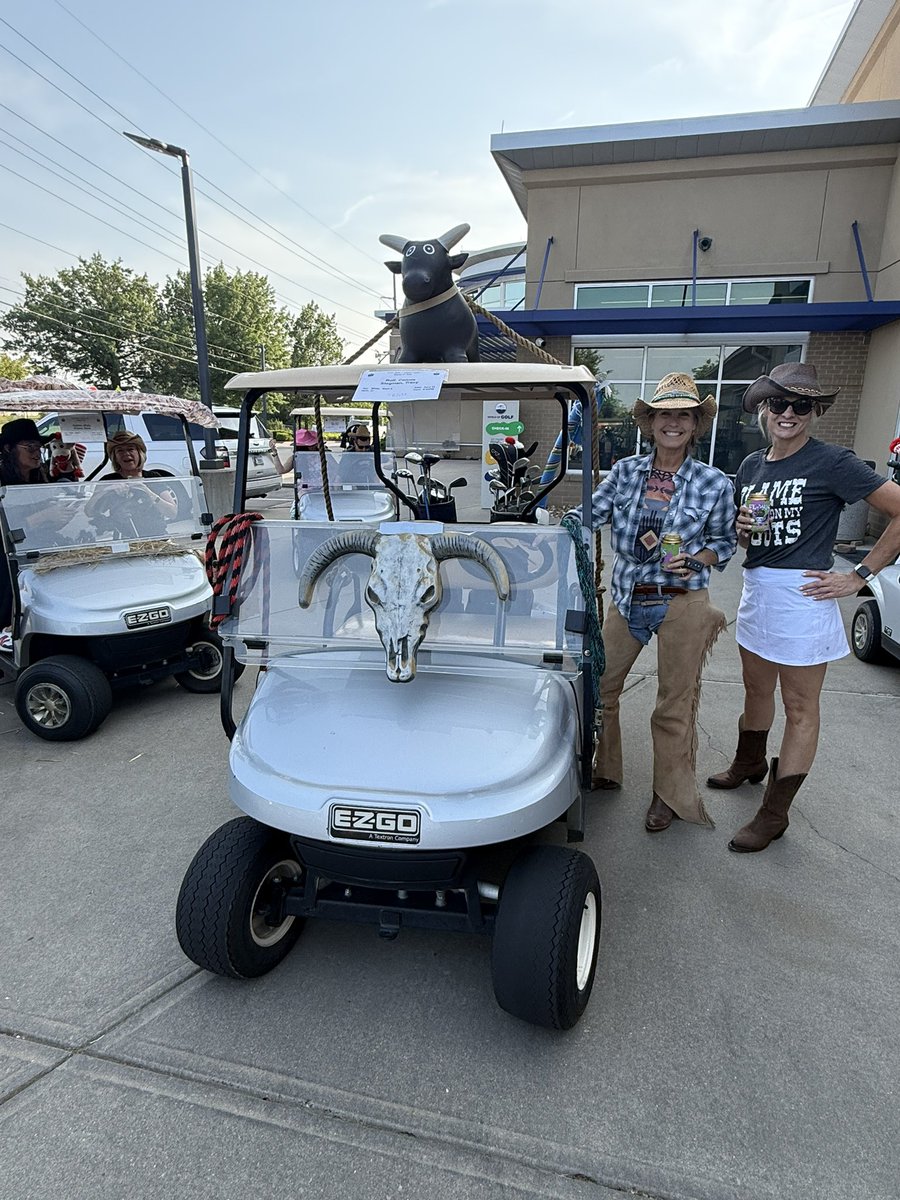 WorldofGolfKY's tweet photo. Last call for our June session of the Craft Beer League! 

No better pairing than beer, golf, and friends! 

Each week has a special theme, and if your team dresses to match and/or decorates your cart you get strokes off your score! 
.
.
.
.
#wogky #golfnky #cincygolf https://t.co/OheTW7lTEQ