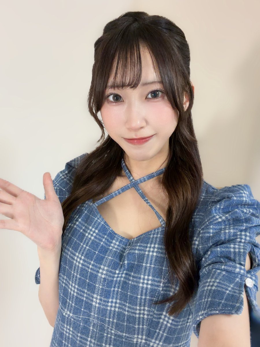 innocent_voice_'s tweet photo. 来宮萌々です。
#maruxenon  Live Vol.77 
イノセント!マルゼノン!!NEO へのご来場、ご視聴、誠にありがとうございました！
手拍子をいただいたり、笑顔で見守ってくださったり、とっっても温かい空間で心がほくほくです！✨️
また、成長した姿をお見せできるように日々精進して参ります⭐️ https://t.co/IjVqoEh9IB