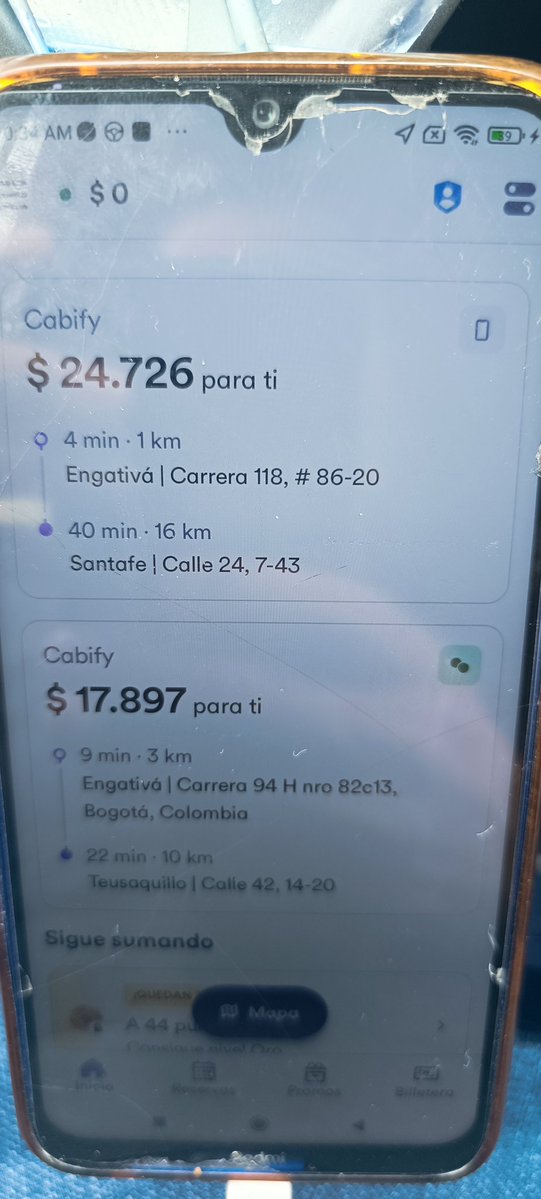 hypernauta's tweet photo. @cabify_colombia señores x q ponen precios tan bajos su aplicación tiene un gran número de abonados ...no hagan q los usuarios sean miserables , para taxi x lo menos a 2000 kilómetro pero a 1400? Ni x q fuera moto ...no nos insulten.... https://t.co/CEfgjkAJNt