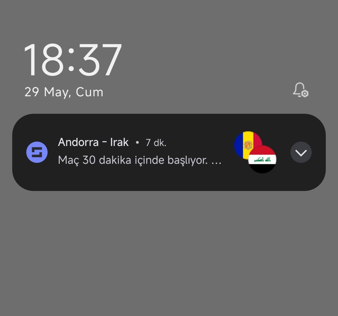 fedfadeaway's tweet photo. kız: bir susmuyor telefonun yine kimden bildirim geliyor sana https://t.co/qHbCCG5Gv6