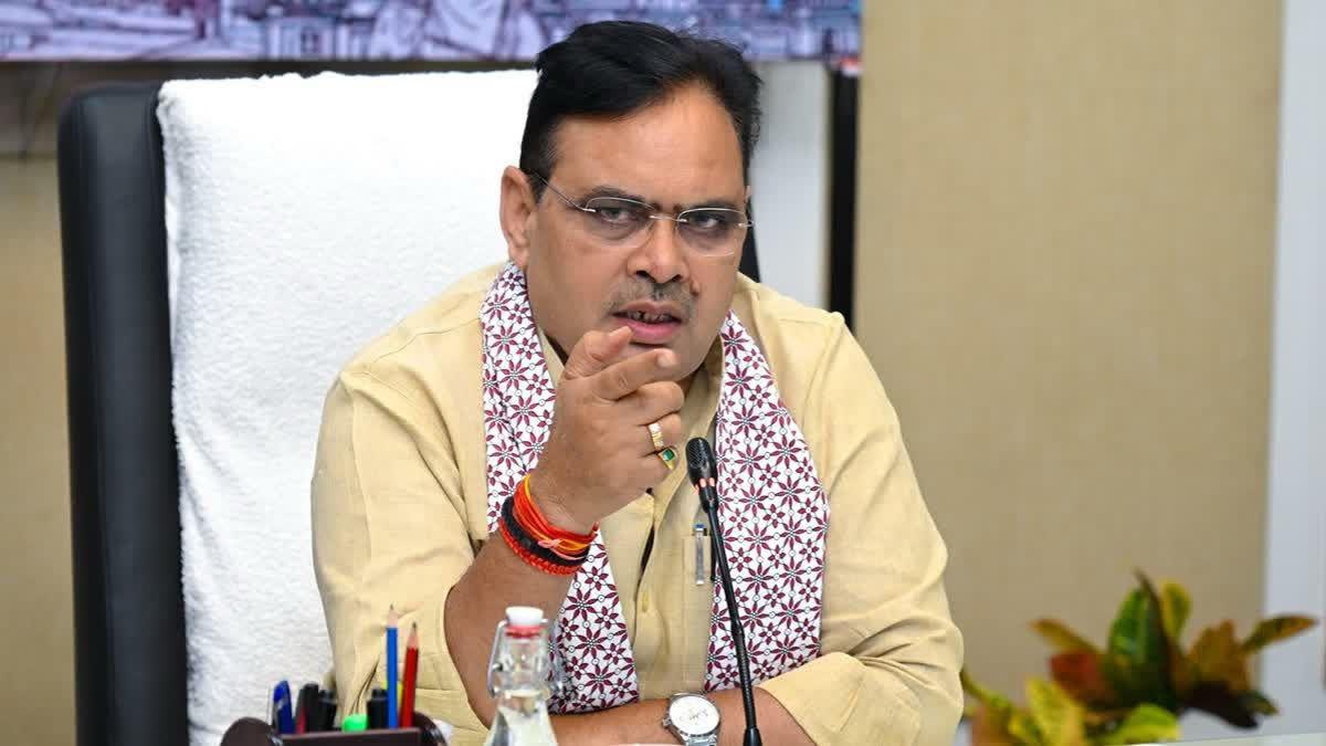 brand_mshweta's tweet photo. Breaking News: 103 officers suspended. 6 dismissed. 11 corrupt officials stripped of lifetime pensions.
This is zero tolerance in action under CM @BhajanlalBjp. Steal public money or abuse power, and you’ll lose your job, pension, and shield forever. Corruption is no longer a privilege it’s a deadly liability!