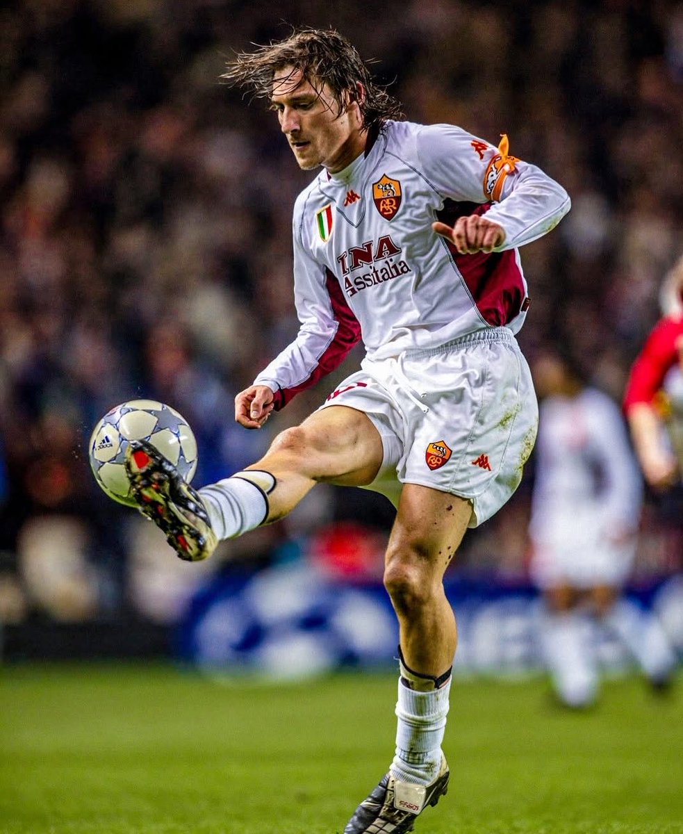 Footy Timeless tweet media