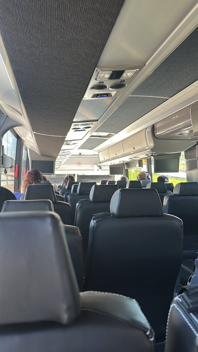 basicbitch616's tweet photo. Solo vacation starts rn on this bus https://t.co/8LB7wAZDPX