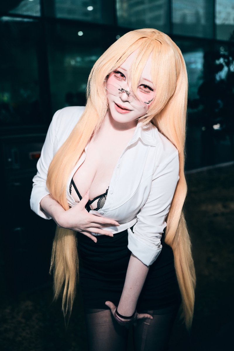 Littlelune240's tweet photo. Azur Lane - Implacable
Cos. @hiricacos
#AzurLane #Implacable #コスプレ #Cosplay https://t.co/mAZEdIz29r