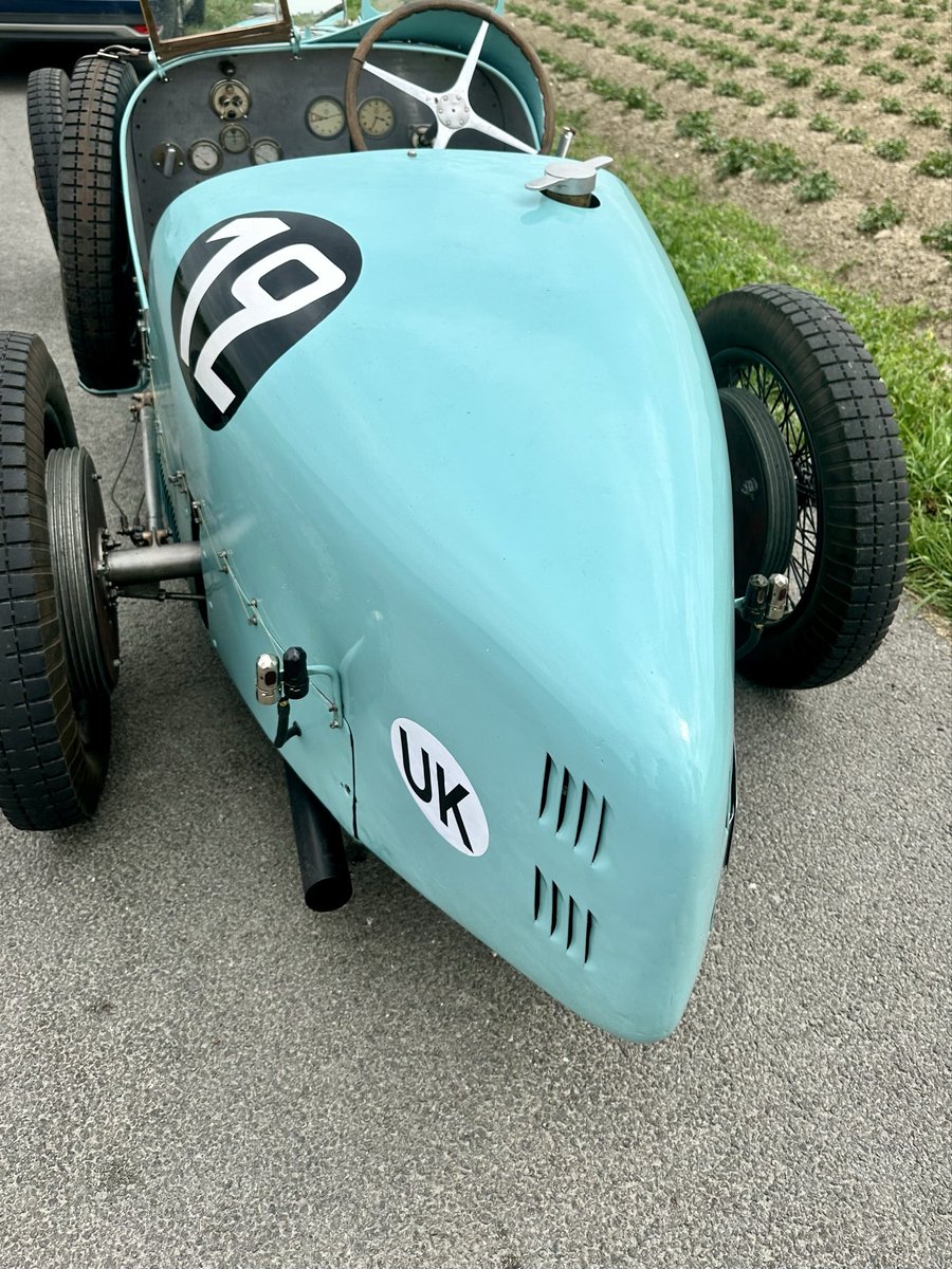 cris59279's tweet photo. #BugattiType37 #BugattiClassic #VintageBugatti #PreWarRacing #BugattiGrandPrix https://t.co/lpHpst6i5D