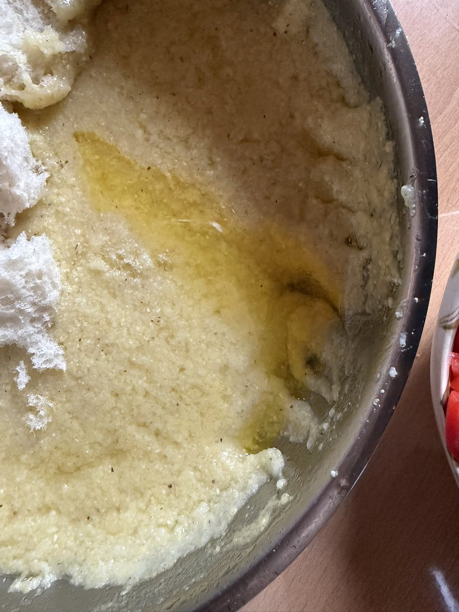 Leyuzza's tweet photo. Kaymak kuymağı en sevdiğimiz 🤭 https://t.co/9ZAL7hmD6Y