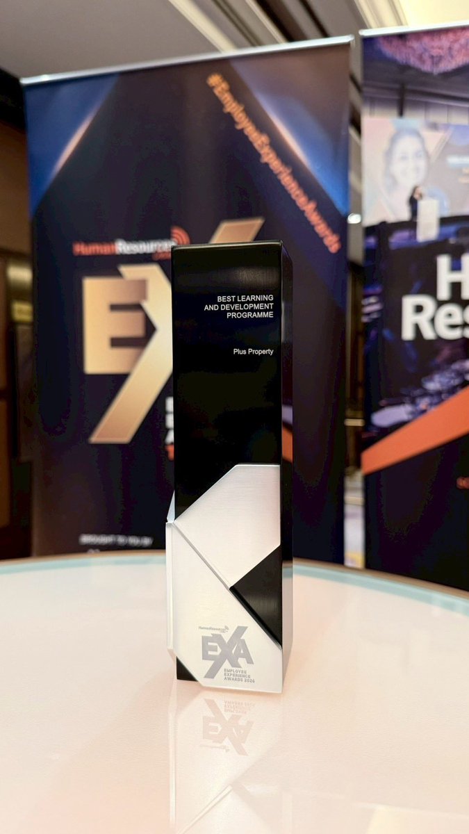 PlusPropertyTH's tweet photo. Plus Eduplex สร้างความภาคภูมิใจอีกครั้ง ด้วยการคว้ารางวัล Best Learning and Development Program จากเวทีระดับนานาชาติ Employee Experience Awards (EXA) 2026 ได้สำเร็จเป็นปีที่ 2 ติดต่อกัน 🎉🏆

รางวัลนี้สะท้อนถึงความมุ่งมั่นของ Plus Property ในการพัฒนามาตรฐานการบริการอย่างต่อเนื่อง ผ่านสถาบันการเรียนรู้ Plus Eduplex ที่มุ่งพัฒนาทักษะ ความรู้ และศักยภาพของทีมงาน ด้วยหลักสูตรที่เข้มข้นและได้มาตรฐานระดับสากล

การได้รับการยอมรับในครั้งนี้ เป็นอีกหนึ่งบทพิสูจน์ถึงคุณภาพของการเรียนรู้และการพัฒนาบุคลากร ซึ่งเป็นรากฐานสำคัญในการส่งมอบบริการและประสบการณ์การอยู่อาศัยที่ดีที่สุดให้กับลูกบ้านทุกคน

รางวัลนี้จึงเป็นอีกหนึ่งกำลังใจสำคัญ ที่ผลักดันให้เรายังคงพัฒนาและยกระดับคุณภาพการบริการให้ดียิ่งขึ้นในทุกวัน 💚  

เคียงข้าง ดูแล ที่ 1 คุณภาพงานบริการอสังหาฯ

𝗣𝗟𝗨𝗦 𝗣𝗥𝗢𝗣𝗘𝗥𝗧𝗬
ผู้นำบริการอสังหาฯ อันดับ 1 ครบวงจร 
ครอบคลุมพื้นที่บริหารมากที่สุดในประเทศไทย

#PlusProperty #PLUSNo1BrandPropertyManagement #แบรนด์บริการอสังหาฯอันดับหนึ่ง #EmployeeExperienceAwards2026