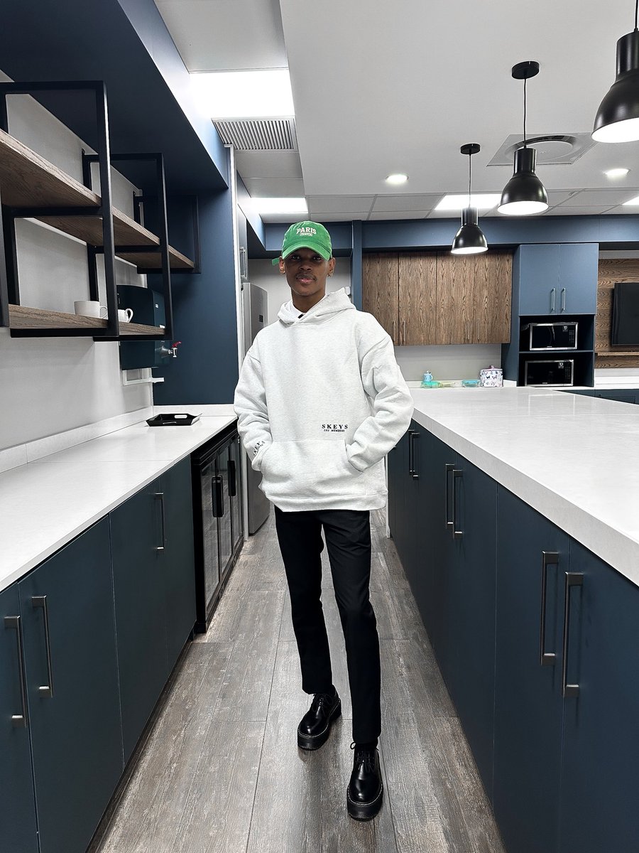 geegee_straus's tweet photo. Another day, another @skeysstudios Cru Members drop fit. Be part of the Cru by getting yours today at 

https://t.co/Xinz79fKBj 🌊 https://t.co/LxCODL3Fut