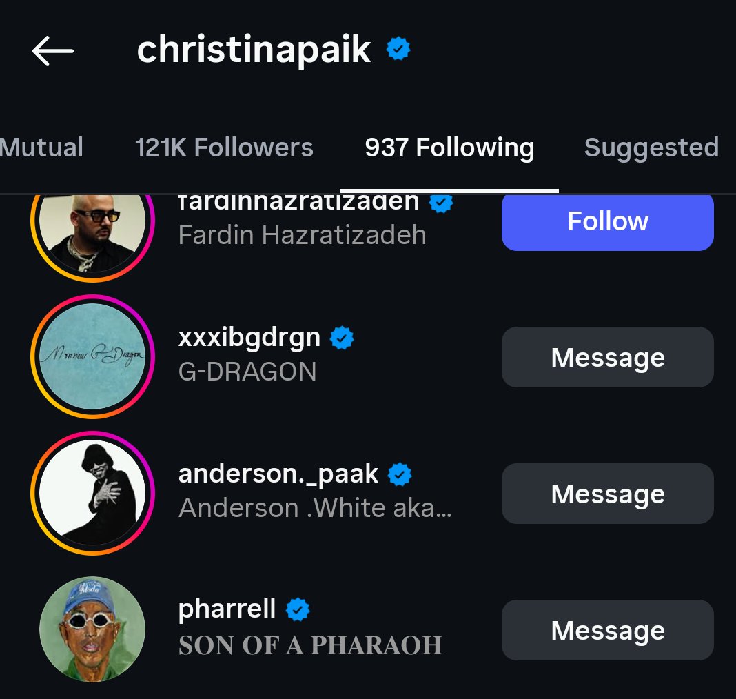 Coup_dEtat5's tweet photo. Christina Paik is still following GDRAGON &amp; just dropped a comment under his post just 3 hrs ago , congratulating him for the NIKE Collab 😊 
           " ⛸️⛸️⛸️" 

BLINKS tryna be woke too bad ... At least Do fact check before pretending to be performative activists . https://t.co/hY41HEc7Is