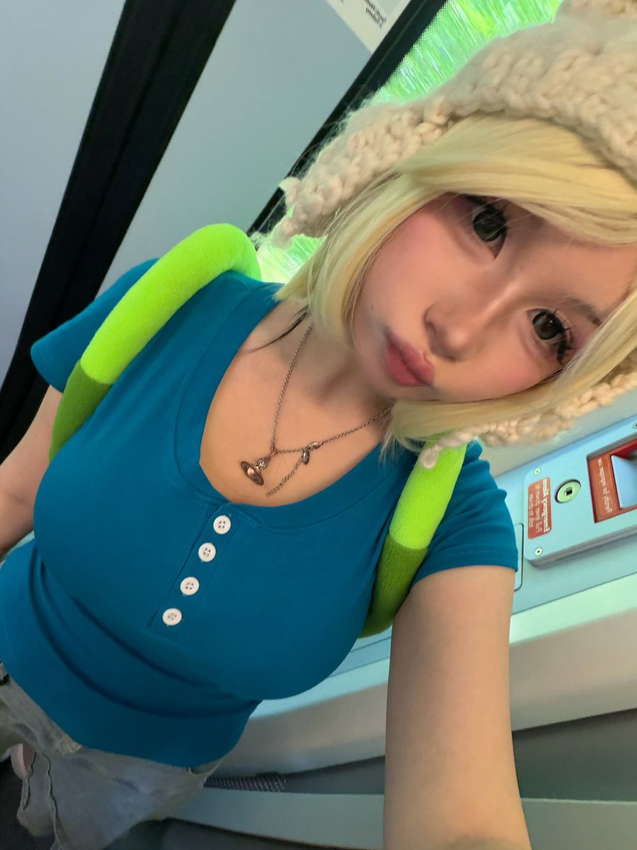 USED TO BE LONLIILLGIRL2 | loser tweet media