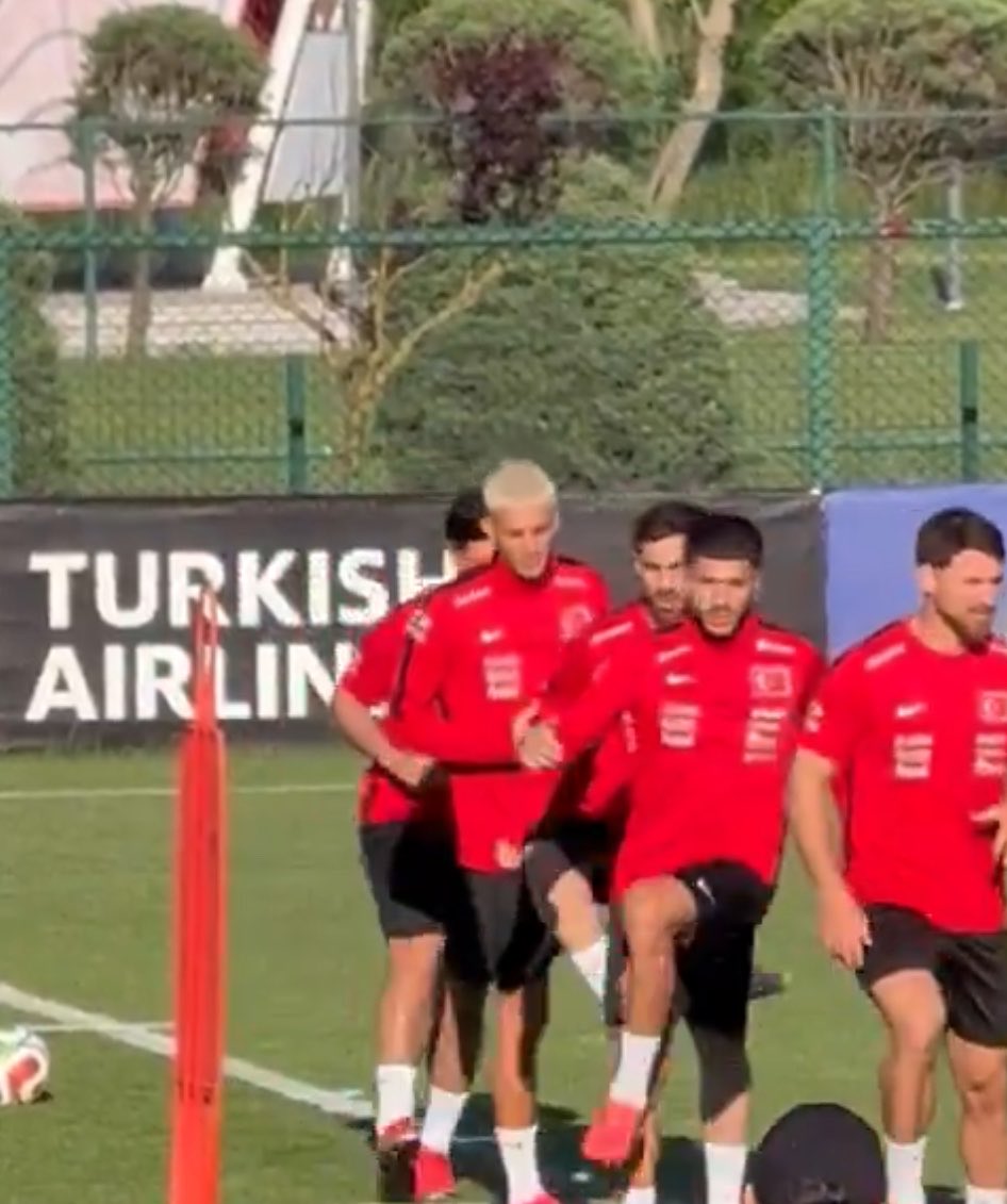 Aykırı tweet media