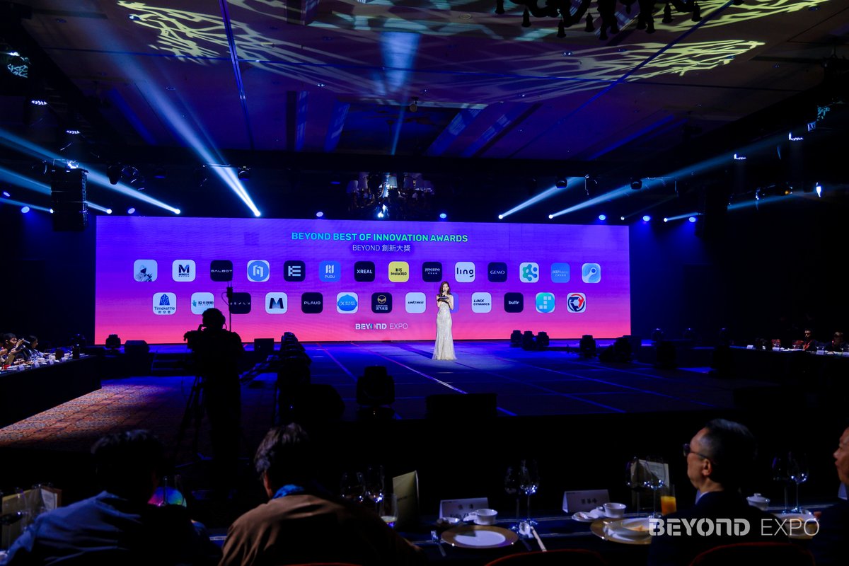ticnotecloudTNC's tweet photo. TicNote Pods 4G just won the BEYOND Best of Innovation Award 2026🏆. Big thanks to @beyondtechexpo 🥳.

We build for the conversations that matter. Built-in 4G, no phone needed, meeting notes in your inbox 30 seconds after the call ends.

The new benchmark for AI capture → https://t.co/kxddpobAo9

#BEYONDEXPO #TicNotePods4G #Innovationtech #InnovationAwards