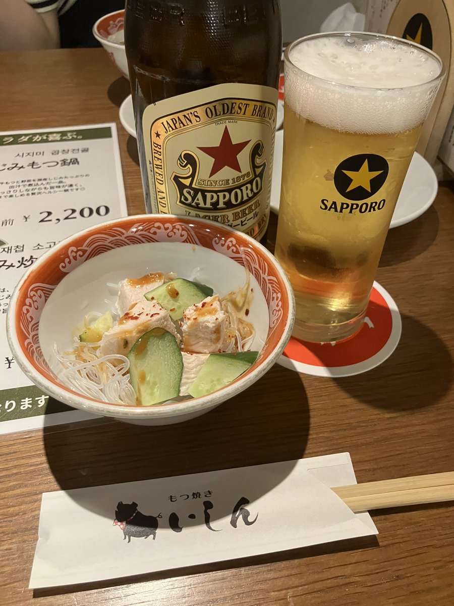 tominosuke's tweet photo. 春日部もつ焼き『いしん』で一献🍺
〆は銀だこハイボール https://t.co/lfjxEkFp8o