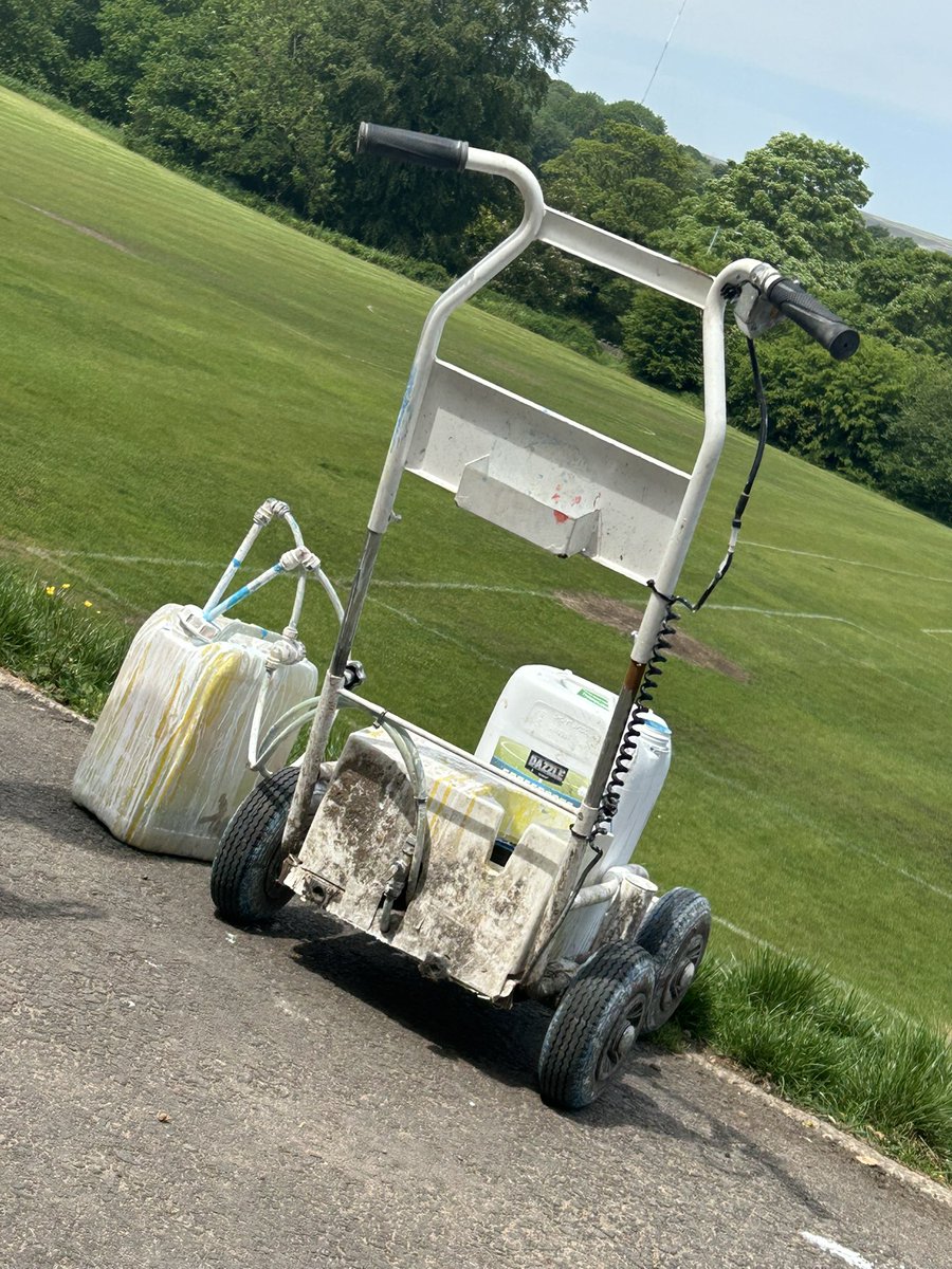 mossbankjfc's tweet photo. #MossBankJFC a full programme of games on the @LeasingOptions Pavilion, Captains Clough, Park Pitch, Barlow Park and Thornleigh 3G 9th/10th May 2026 in the @OfficialBBDFL 🟢🔵 ⚽️ Pitches cut, brushed and lined ⚽️ CAFE OPEN ⚽️ Hot food and drinks available in Letties Cafe #upthebank 🚜🌱 🟢🔵⚽️  @AdamCoo98694851 @FootballFoundtn @LancashireFA