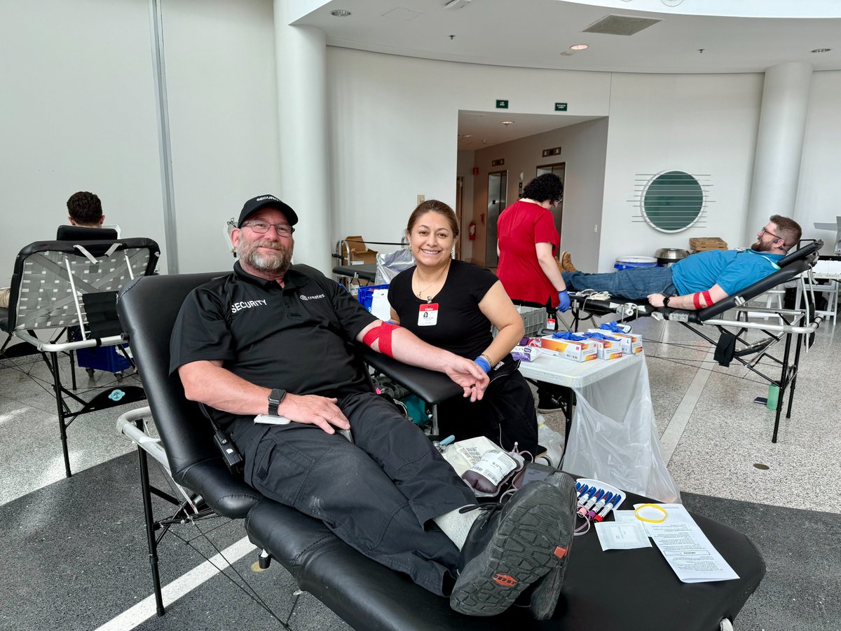 NY__Creates's tweet photo. Donation day done right @NY__Creates was proud to host @RedCross at our Albany NanoTech Complex. Organized by students from @TechValleyHigh, student volunteers also donated their time to support the event. #NYCreates #AmericanRedCross #TechValleyHighSchool #BloodDrive #Community https://t.co/U0Z8j8NRLp