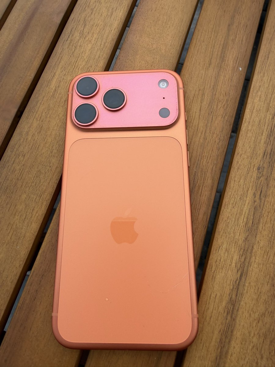 curbilly's tweet photo. @Apple @AppleSupport This is what my phone looks like after 8 months and despite having AppleCare+ I’ve been told there is nothing that can be done to help me. So I have to have a pink and orange phone until I can buy a new one. This is how Apple treats a life long customer. 😔 https://t.co/FYPBwvRWbA
