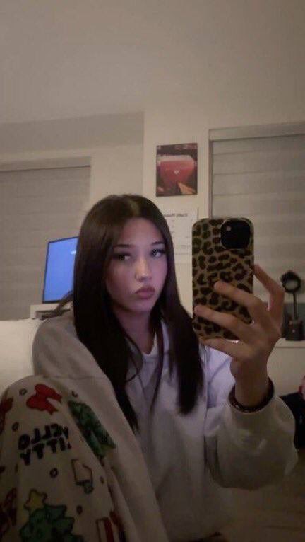 Ava 🌺 tweet media