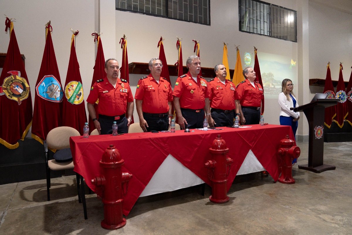 BCB_Samborondon's tweet photo. Resello General 2026 🚒🔥
Durante el resello general del personal del BCBS, nuestros bomberos reafirmaron su responsabilidad y entrega hacia la comunidad, fortaleciendo el compromiso de servir con honor y preparación.
#BCBS #BomberosSamborondón #AbnegaciónYDisciplina https://t.co/z5wFFcdDMC