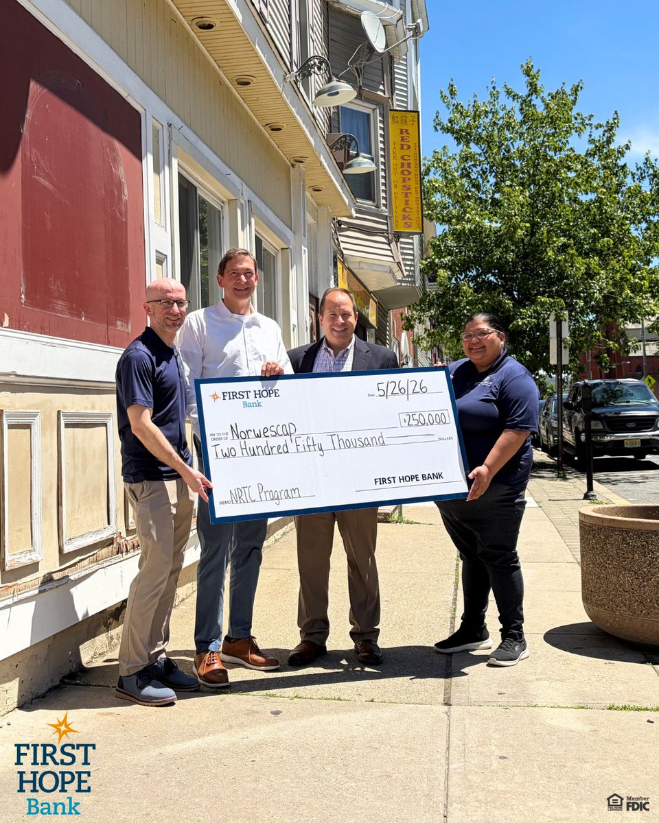 FirstHopeBank's tweet photo. This week, we were proud to partner with Norwescap through the NRTC Program and provide a $250,000 donation to support community development initiatives throughout Warren and Sussex Counties. https://t.co/qqrU3gUaXu