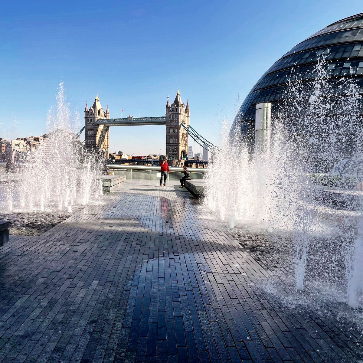KAESocial's tweet photo. London’s been sizzling this week – we hope our KAE students are finding ways to stay cool! 🌞  

One of the best spots? The Thames riverbanks, just a short walk from college. It’s perfect for a breeze, a break from studying, and some amazing photos along the river. 📸 https://t.co/yaTyTN3eWP