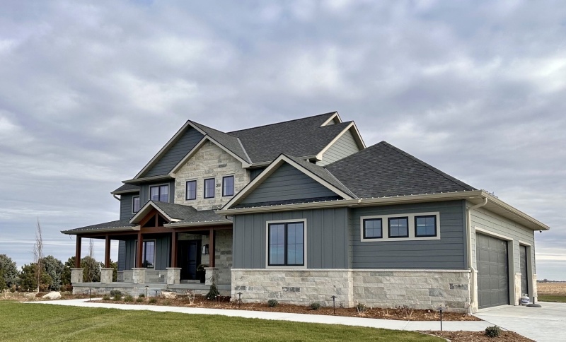 SIPAtweets's tweet photo. Earlier this year, SIPA announced the Building Excellence Awards. We share a couple winners each month, and you can browse the full list of award-winners at your leisure.

#SIPConstruction #SIPPanels #PanelizedContruction #HighPerformanceHomes #BuilttoLast
https://t.co/vjgsyuKard https://t.co/qQiHLpMeGe