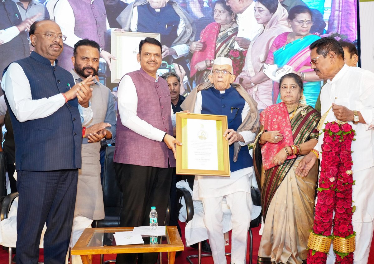 CMO Maharashtra tweet media