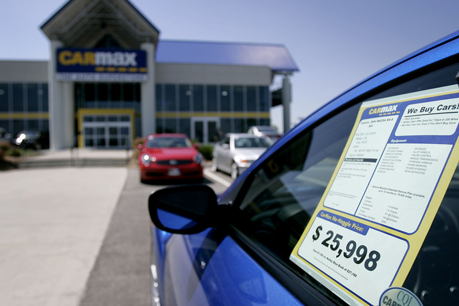 Yale's tweet photo. What helped make CarMax successful? The systems behind the scenes.

When CarMax launched in 1991, bringing a big-box retail model to used-car sales was still a relatively new idea. In an interview, co-founder Austin Ligon ’80 M.B.A. reflects on the company’s growth and the operational strategies that helped power it: https://t.co/mRbNW5CVOx