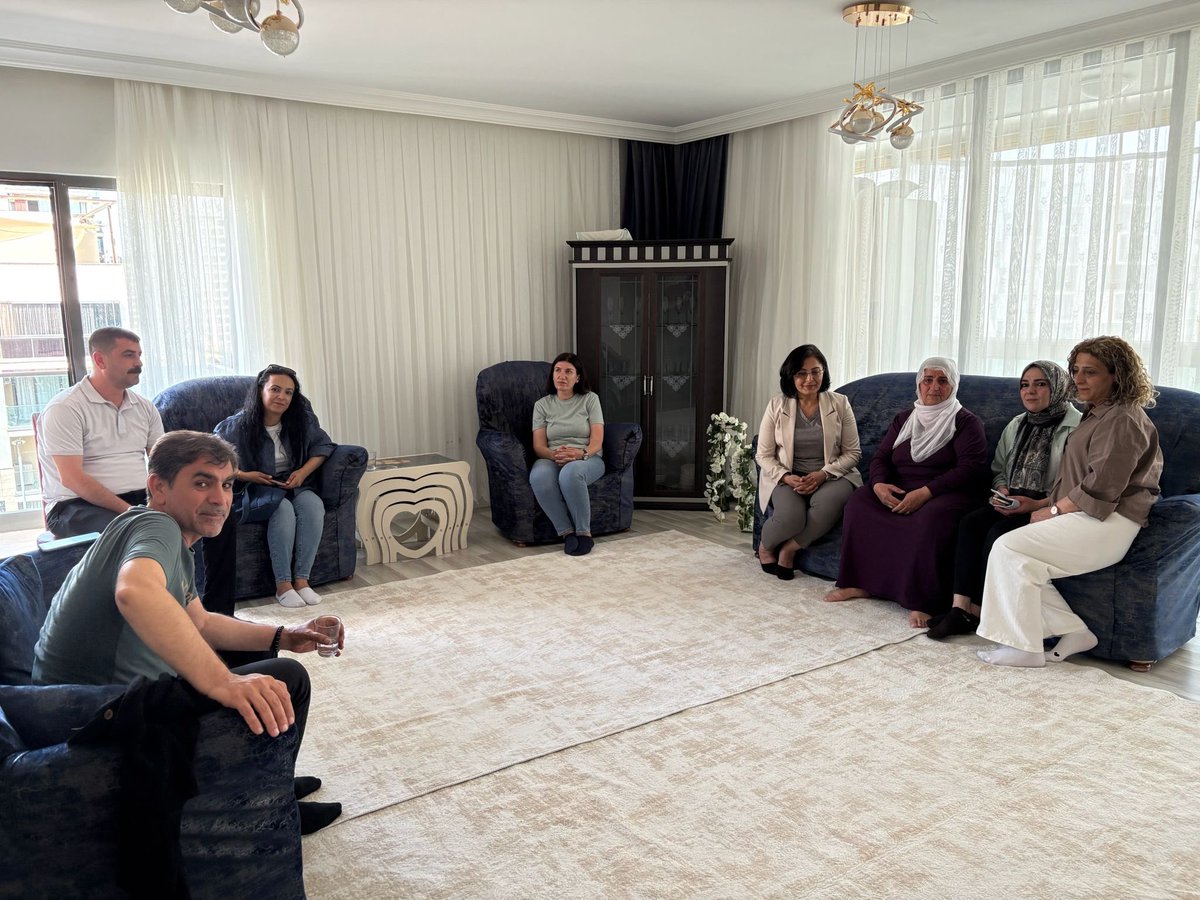 Berivan Gülşen Sincar tweet media