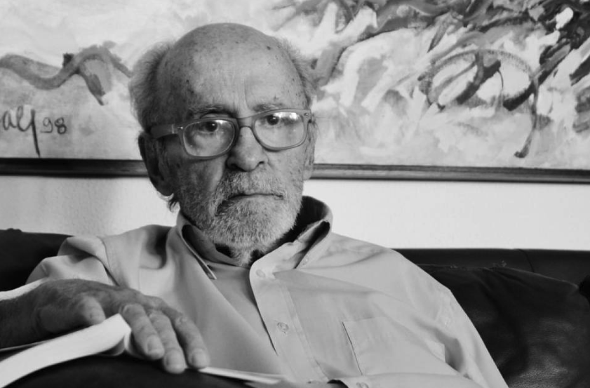dougomez's tweet photo. Fernando Rodríguez cumple 84 años. Fue director de la Escuela de Filosofía de la UCV (1984-1987) y de la Cinemateca Nacional (1996-2001). Creó el suplemento literario de TalCual. Ha escrito ensayos, críticas de cine, artículos de opinión. Ha publicado 3 libros de poemas. https://t.co/qjMk9KKhkG
