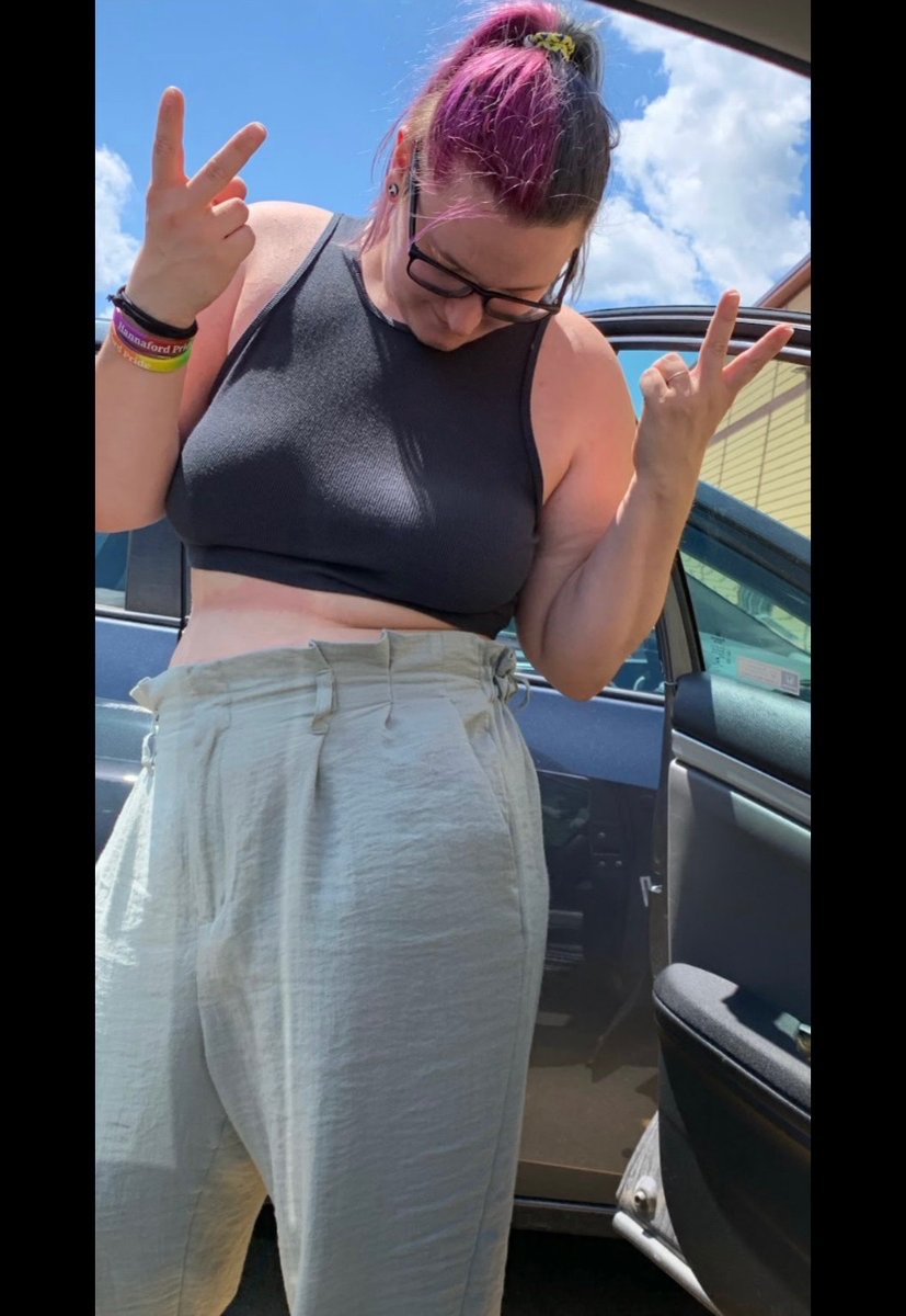 bqx59gdcfc's tweet photo. Shhh do not check me out my boyfriend might find out #nsfw #cheater #forfun #freeuse https://t.co/e23PU7WKiH