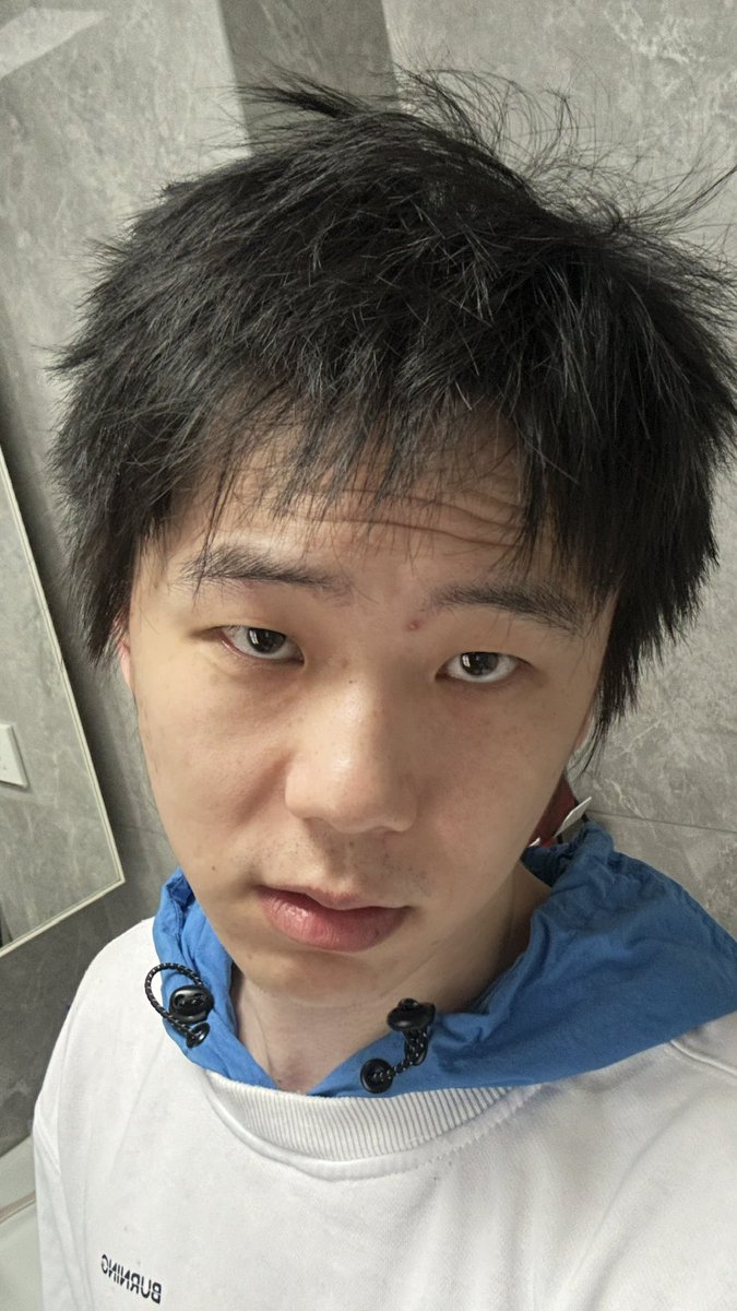 吴昊渊 tweet media