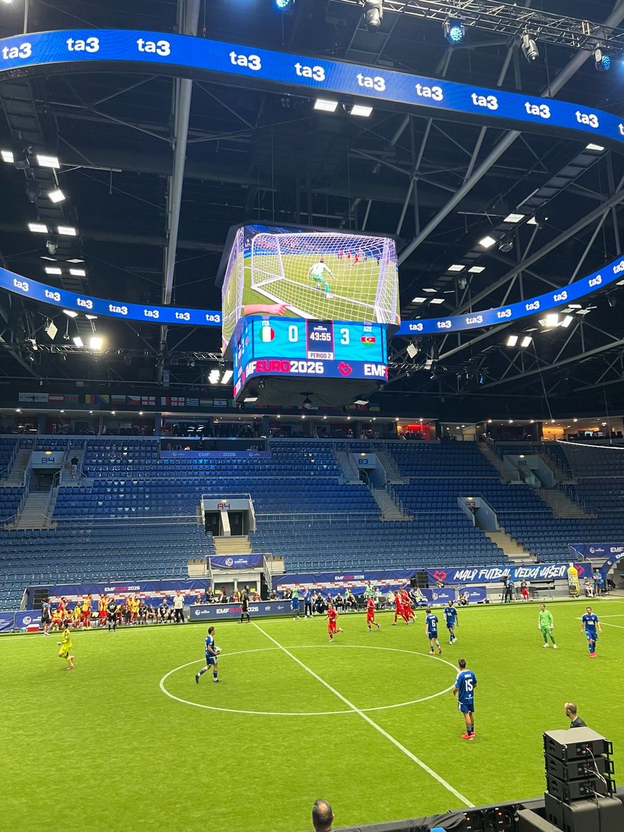 AbdullayevVH's tweet photo. 🇦🇿 beat 🇮🇹 3-0 at the EMF Euro 2026 in Bratislava. A solid performance and an important result in the tournament. Wishing the team success in tomorrow’s game against 🇫🇷.
#EMFEuro2026 #Azerbaijan #MiniFootball https://t.co/7Ge1OgRWCn