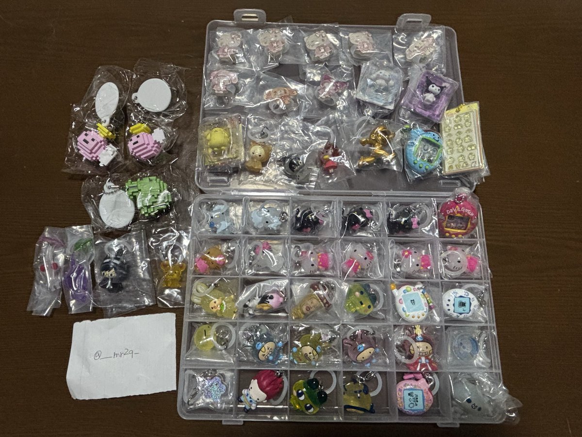 __mr2q_'s tweet photo. ガチャガチャ 異種交換 サンリオ たまごっち はなかっぱ スーパーマリオ ヒロアカ ハローキティ ヒロアカ モンチッチ ピクミン ポムポムプリン ミニモニ こびとづかん ハンターハンター あわわちゃん

譲  画像1

求  画像2or他未所持検討（優先度あり）

郵送での交換
厳しい場合→♡ https://t.co/Qzy9ug0agm
