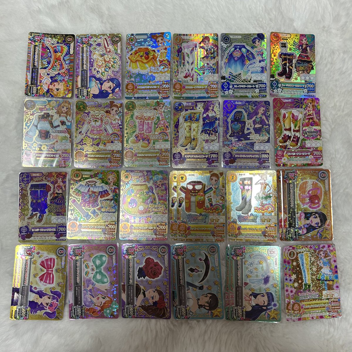 C77777DL's tweet photo. 【アイカツカード　アイカツ！　交換　譲渡　買取】

譲→リプに続く画像のもの

⚠︎一式で揃っているものはバラでのご提供お断りする場合ございます
⚠︎買取の場合相場以下でのお譲り不可 https://t.co/SUsvFz3sjr