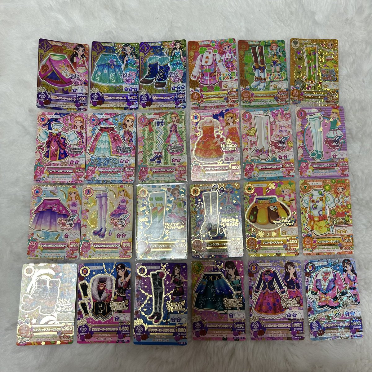 C77777DL's tweet photo. 【アイカツカード　アイカツ！　交換　譲渡　買取】

譲→リプに続く画像のもの

⚠︎一式で揃っているものはバラでのご提供お断りする場合ございます
⚠︎買取の場合相場以下でのお譲り不可 https://t.co/SUsvFz3sjr
