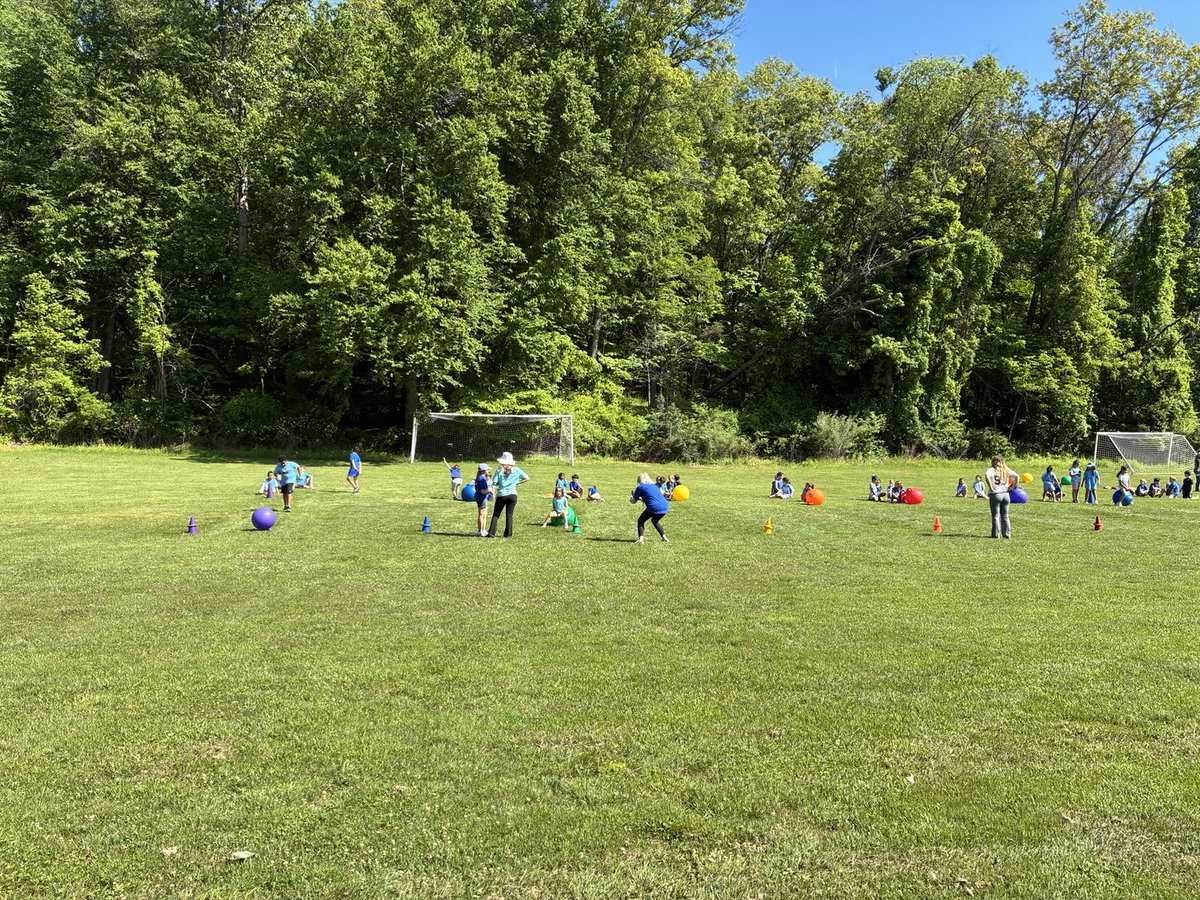 FWS_Principal's tweet photo. Field Day https://t.co/zx8YN3JYuZ