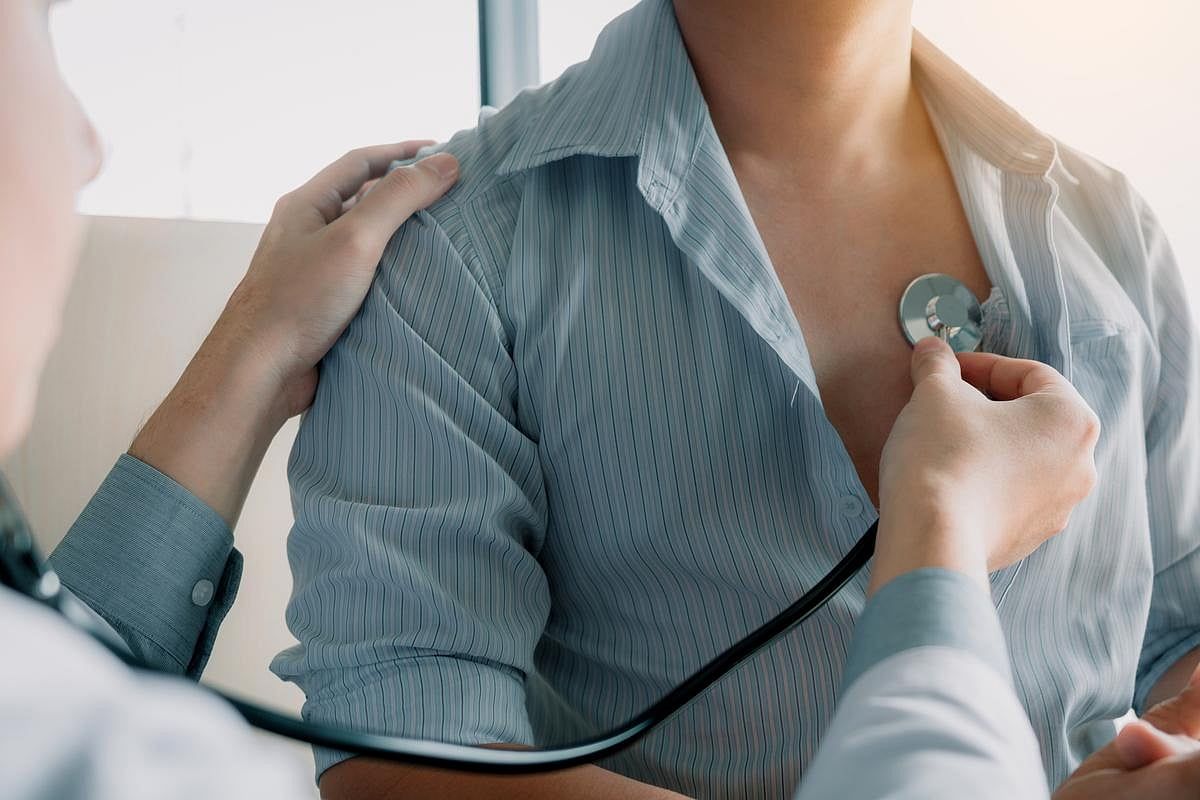 MedicineNet's tweet photo. Over 10 million people with long COVID would go entirely undetected by the diagnostic code that health systems and policymakers rely on...

https://t.co/rs4SGDPHJd https://t.co/KxvxxUyzCU
