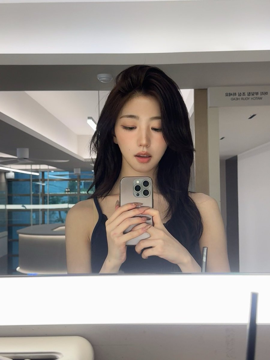PARK SOHYUN UPDATES tweet media