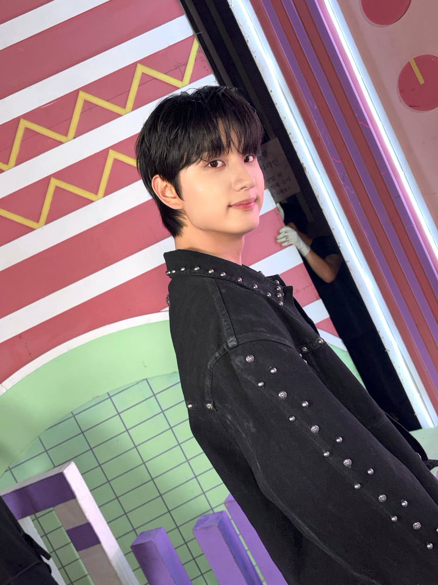몽자 tweet media