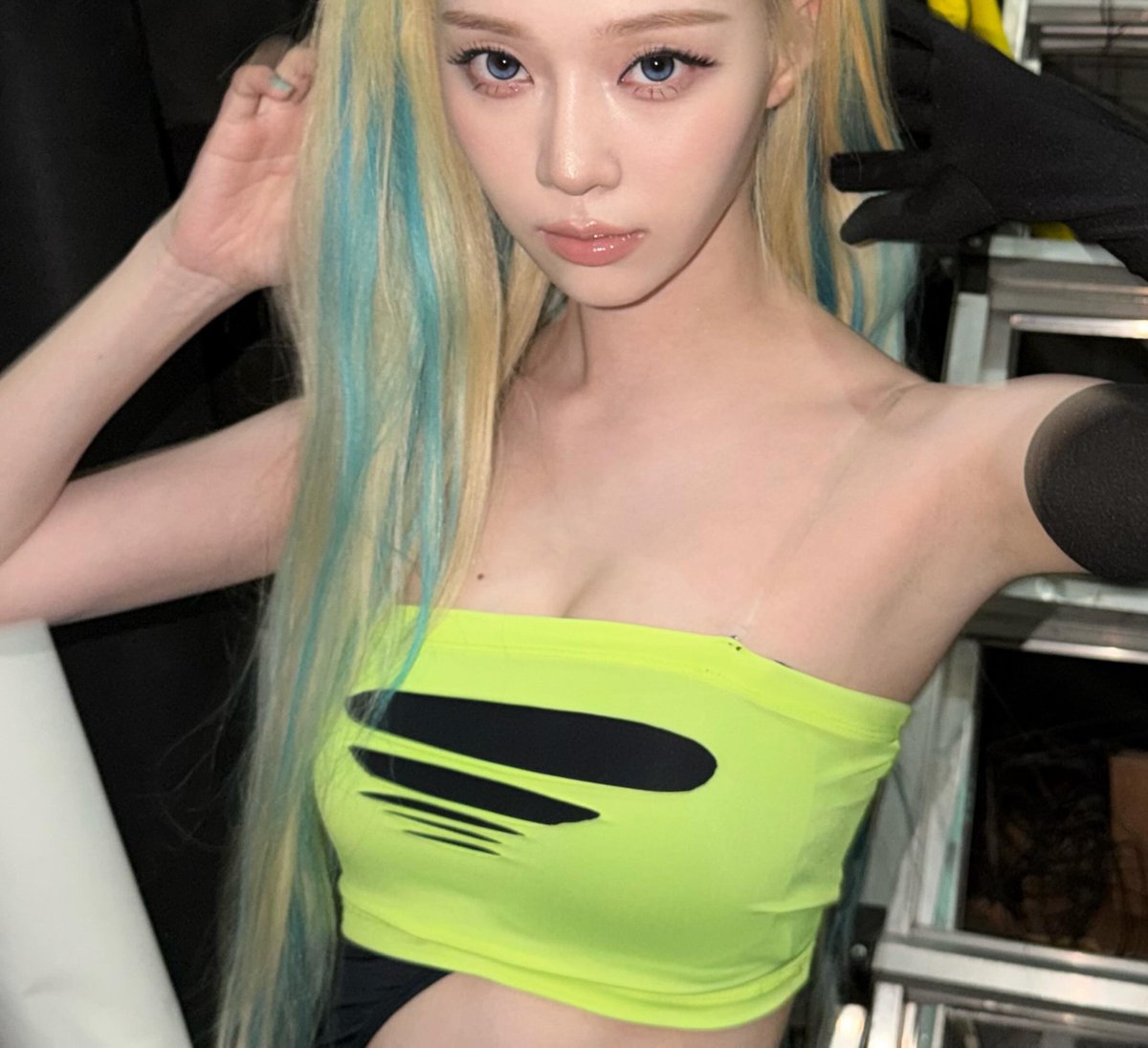 joyminjeong's tweet photo. her mole is so pretty https://t.co/lN4kahKQ8P