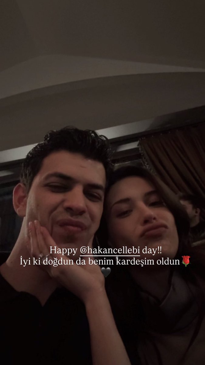 devrimozkanbr's tweet photo. 📲|#DevrimÖzkan Via Instagram Stories.

“Feliz dia do @/hakancellebi!!.” https://t.co/Rva0nBvxWk