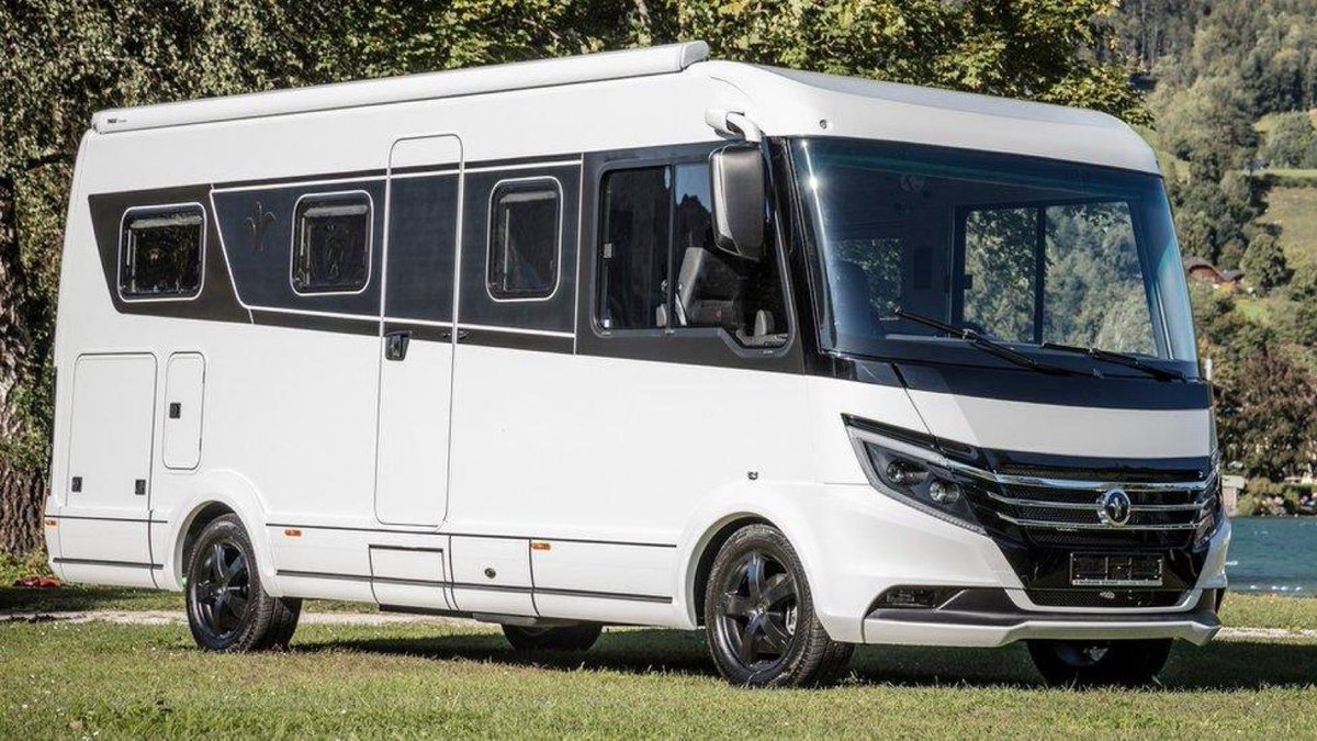 JNHanvey's tweet photo. The growing list of things we’re advised Nicola Sturgeon didn’t see...  

1. £120k Motorhome https://t.co/IdGJZOb4ps